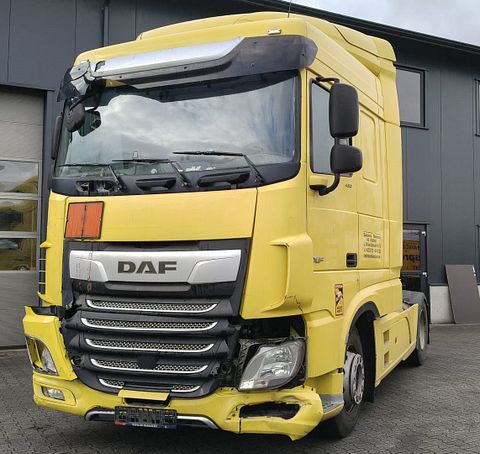 DAF XF 106 2018 430hp mx-13 SPACE CAB 000337