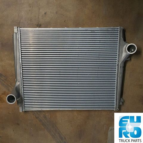 VOLVO FH4 INTERCOOLER 21208268R