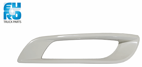 DAF XF 106 FOG LIGHT COVER LEFT H3279 1880378C