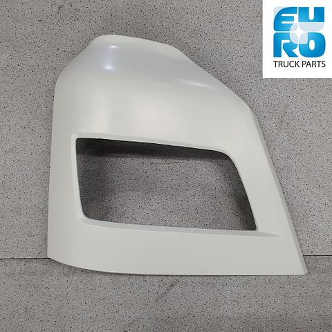 MAN TGX 13- /R/HEADLAMP COVER WITHOUT HOLE 81416106750