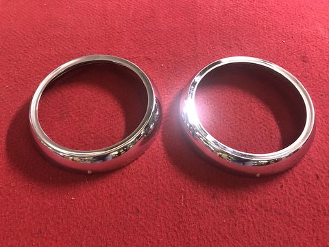 Alfa Romeo 750 Sprint koplampring