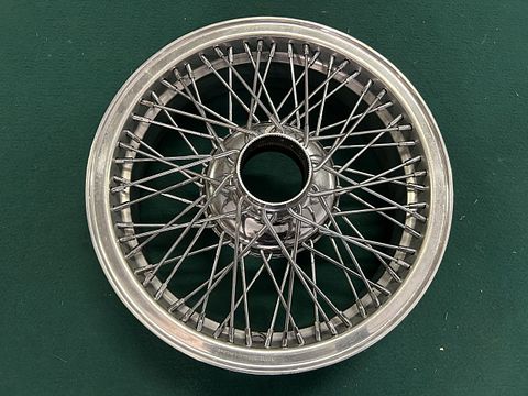Alfa Romeo Giulia Borrani velg