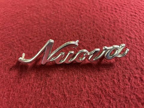 Alfa Romeo Giulia ”Nuova” embleem