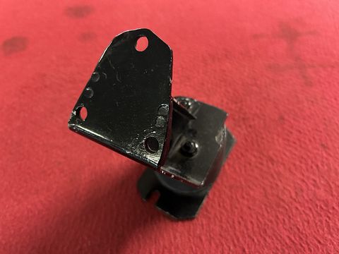 Alfa Romeo Giulia/1750/GT/Duetto engine mount