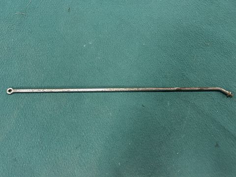 Aston Martin DB4 bonnet support