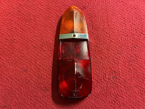Aston Martin DB6 achterlichtglas