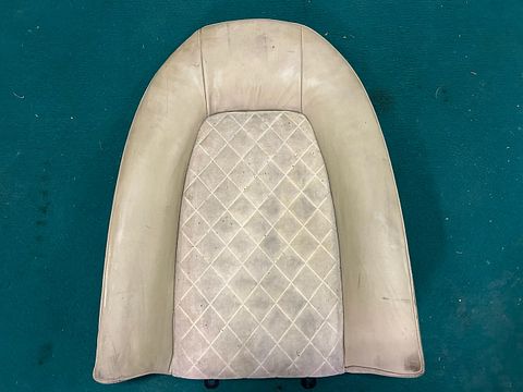 Aston Martin DB7 rugleuning