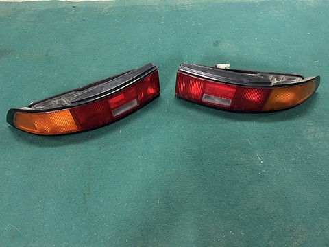 Aston Martin DB7 Vantage set rear light unit