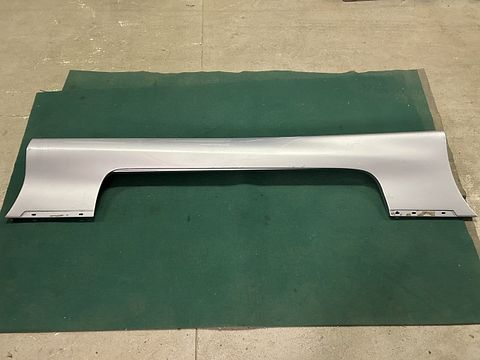 Aston Martin DB7 Vantage sideskirt