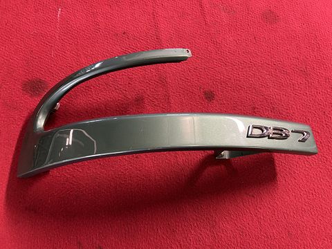 Aston Martin DB7 Vantage achterlichtframe