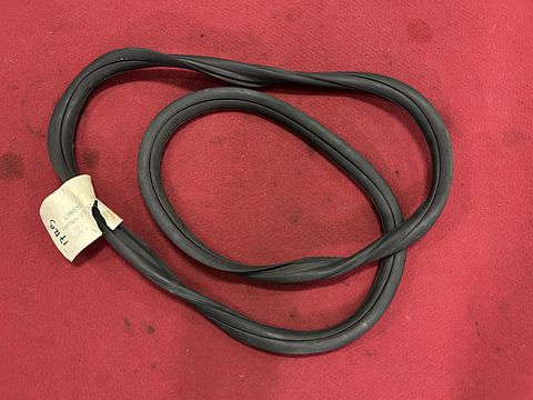 Ferrari 275 GTB korte neus achterruitrubber