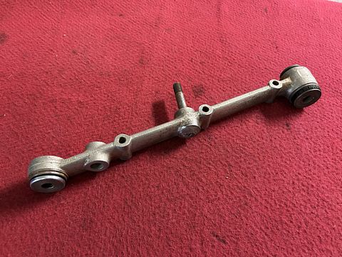 Ferrari 365 GTC / 400 GT onderste draagarmdeel