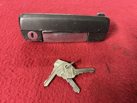 Fiat 128 Berlinetta deurgreep