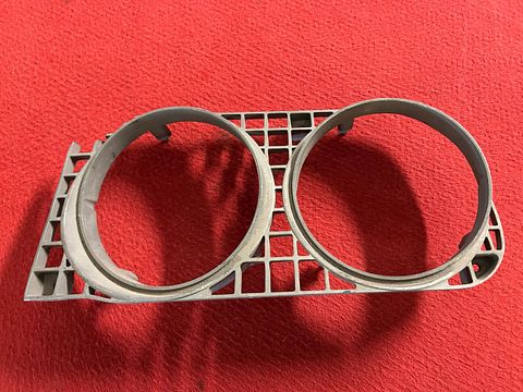 Fiat 2400 Dino Coupe koplampgrille