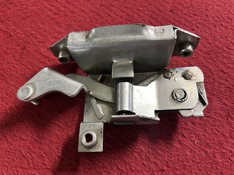 Fiat 600 / 600 D binnenste portiervergrendelingsklep