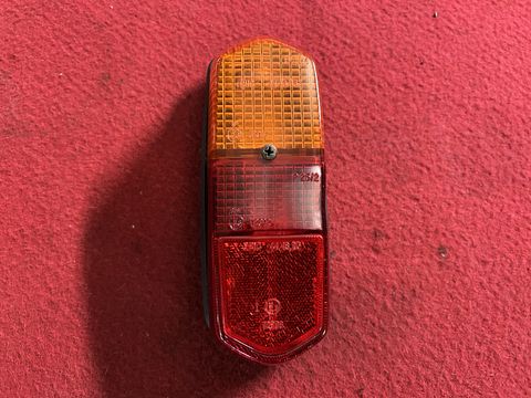 Lamborghini 350 / 400 achterlichtunit