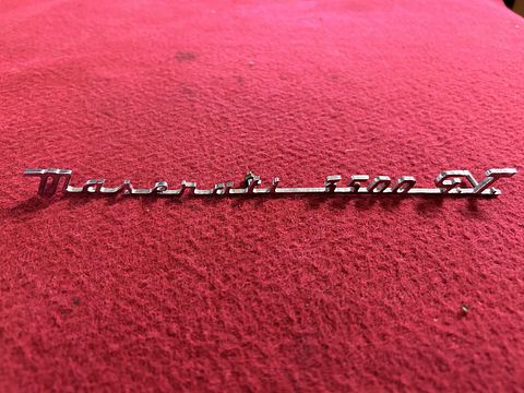 Maserati 3500 G.T.” embleem