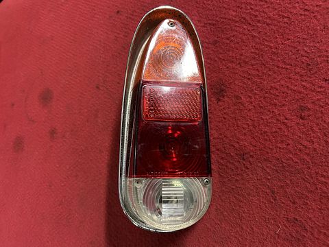 Maserati 3500 GT achterlichteenheid