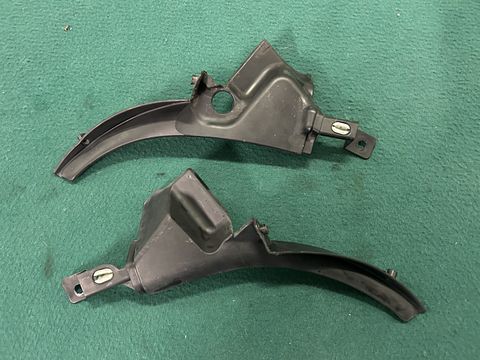 Maserati 4200 Coupe under windshield plate