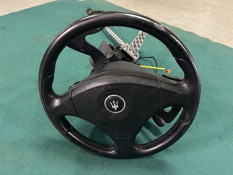 Maserati 4200 GT Spider stuurkolom compleet