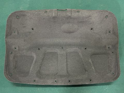 Maserati 4200 Spider trunk finish carpet