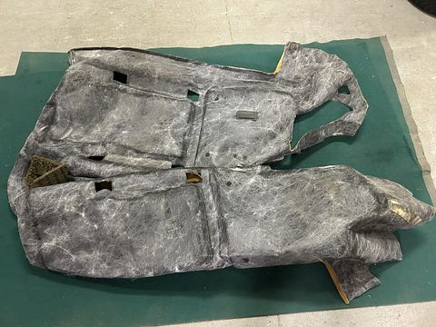 Maserati 4200 Spyder carpet