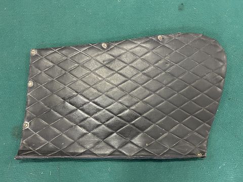 Maserati QP1 kofferbakbekleding
