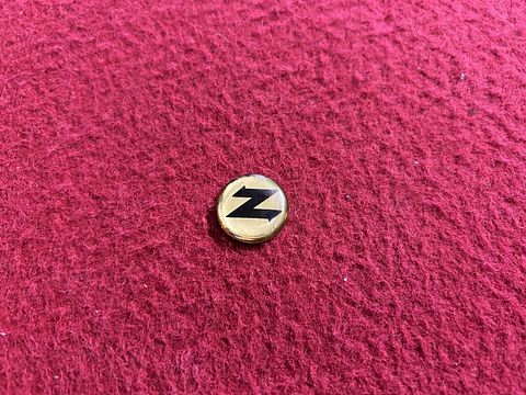 Z” (rondom)