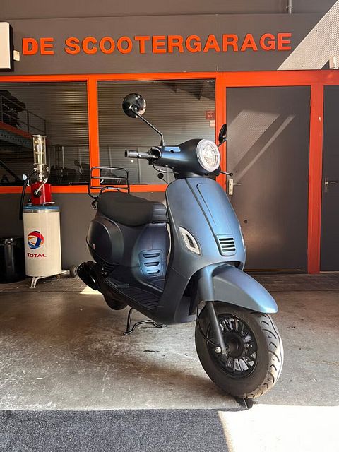 Senzo riva lux agm vx50 brom 45km 2025