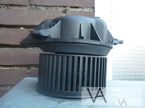 Kachelmotor Peugeot 406 607 659963h climate control €40