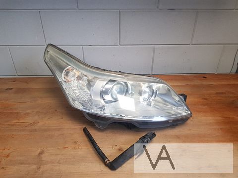 Citroen C4 2004 - 2010 koplamp rechts xenon 9646894280 €150