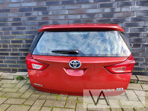 Toyota Auris hatchback 2012 -2018 achterklep MET CAMERA €350