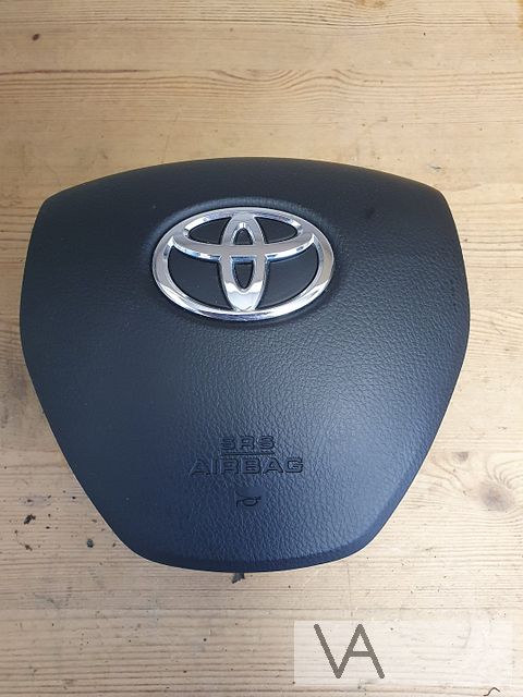Toyota Auris 2012 - 2018 stuur airbag links €100 evt de set