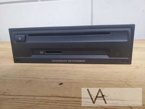 VW Golf 7 2012 - 2018 multimedia radio module 5g0035820 €100
