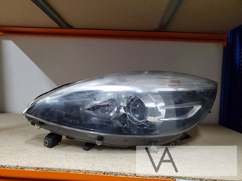 Renault Scenic 3 facelift koplamp links 2012 - 2015 poetsen