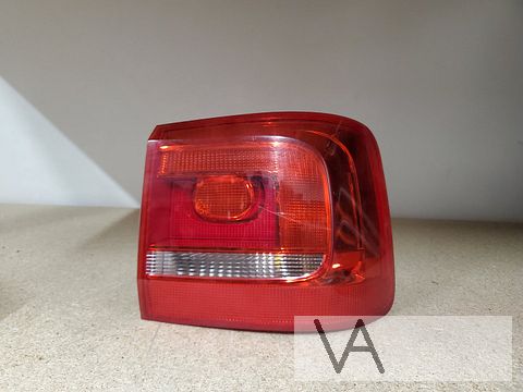 VW Touran 2010 - 2015 achterlicht rechts buiten netjes €30