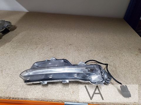 Volvo S60 V60 2013 - 2018 dagrijverlichting LINKS 31353289
