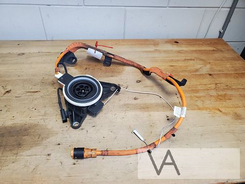 BMW 7 serie G11 / G12 oplaadkabel + stekkerdoos 6841629 €50