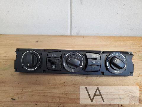 BMW 5 serie E60 E61 2003 - 2010 climate paneel €50 6938548