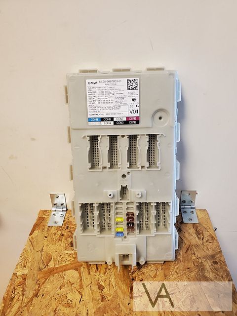 BMW 5 serie G30 G31 / 7 G11 G12 boordnet module 9867853 €100