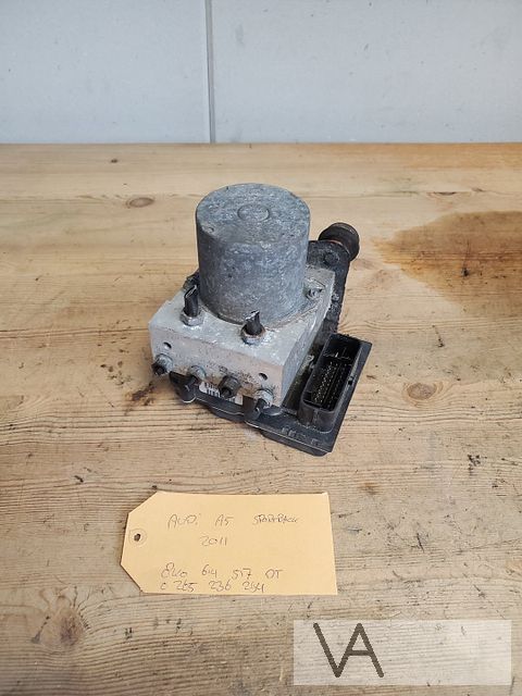Audi A4 / A5 2007 - 2013 abs pomp 8k0614517dt / 0265236294