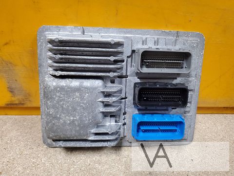 Opel Astra K en Corsa E 1.0 ecu motorcomputer €50 12681318