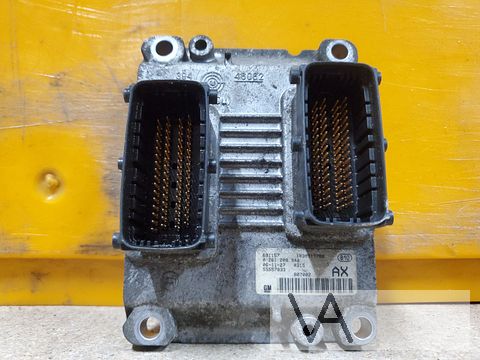 Opel Corsa D 1.2 z12xep ECU motorcomputer 55557933 €30