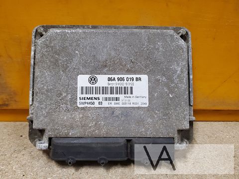 Seat Leon / Toledo 1.6 benzine 00 - 05 ECU motorcomputer AKL