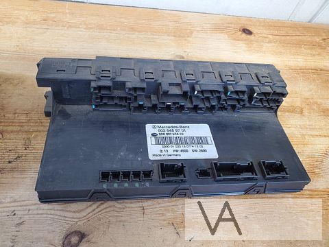 Mercedes C klasse W203 zekeringkast SAM achter 0025459701