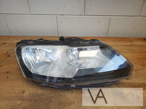 Skoda Rapid 2013 - 2020 koplamp rechts halogeen 5jb941018