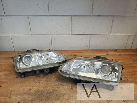 Renault Espace 1996 - 2002 xenon koplamp set schadevrij €100