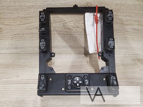 Mercedes ML W163 1998 - 2005 raamschakelaar set compleet €40