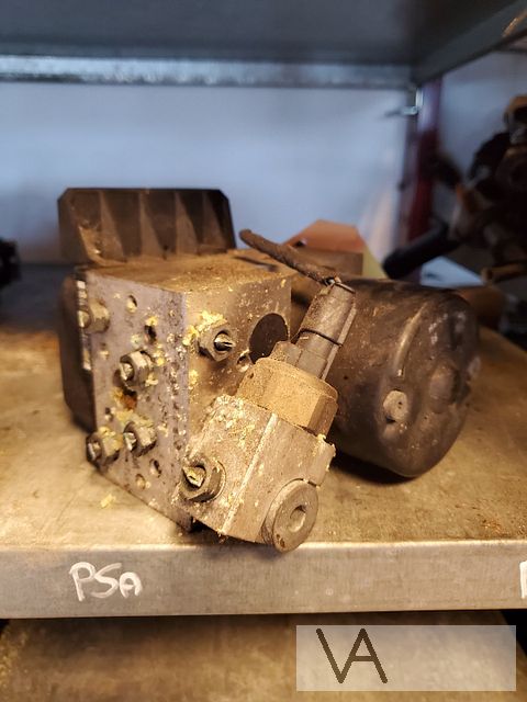 Mercedes S klasse W220 1998 - 2005 abs pomp 0265202439 €30