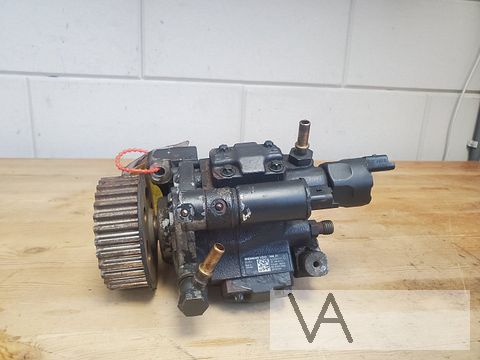 Renault Clio 3 Megane 2 Scenic 2 dieselpomp 8200430599 1.5